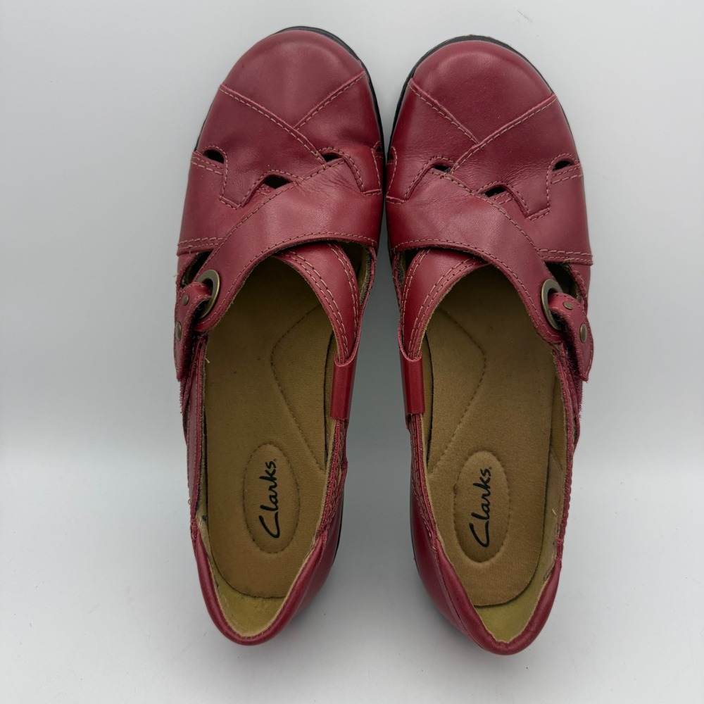 Clarks Mary Jane Flats Womens 9.5 Red Leather Cutout Strappy Comfort Casual - Picture 5 of 8